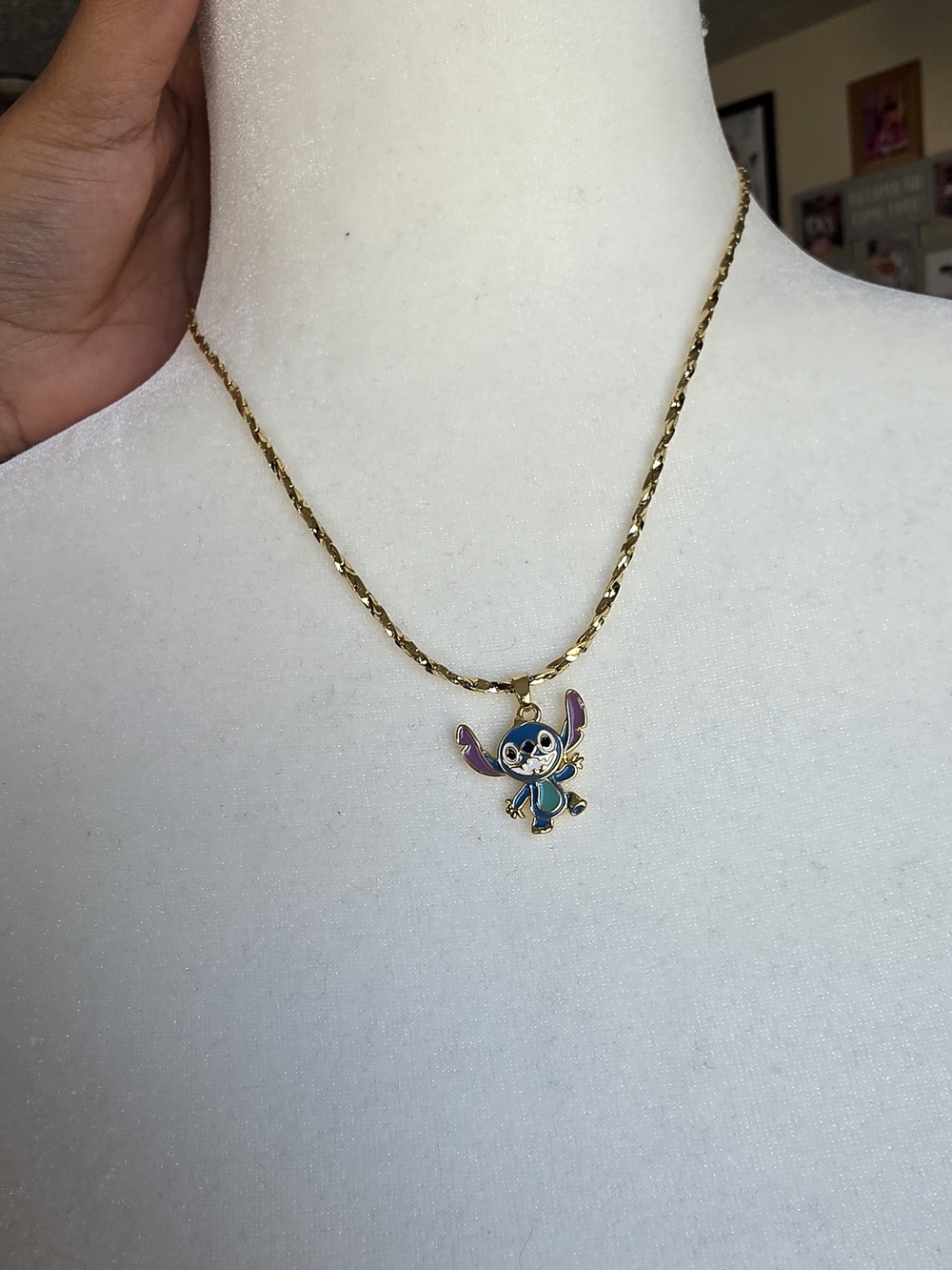Cadena Con Dije Stich Oro Laminado 14k